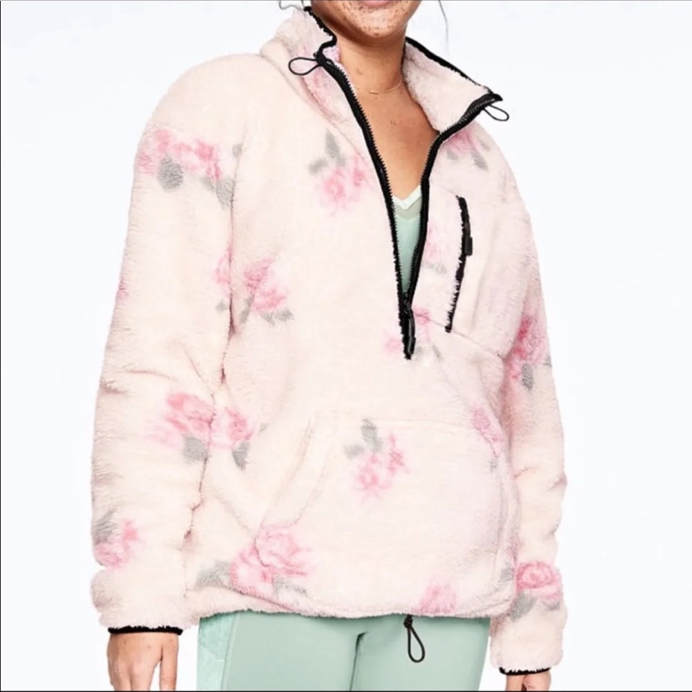 VS Pink Teddy Half Zip
